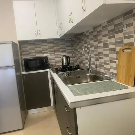 Daire Guesthouse Apartments *
