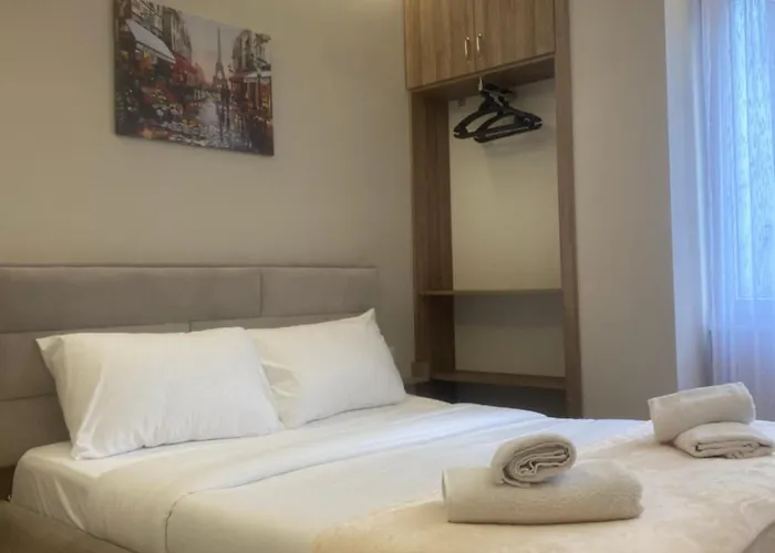 公寓 Guesthouse Apartments 地拉那